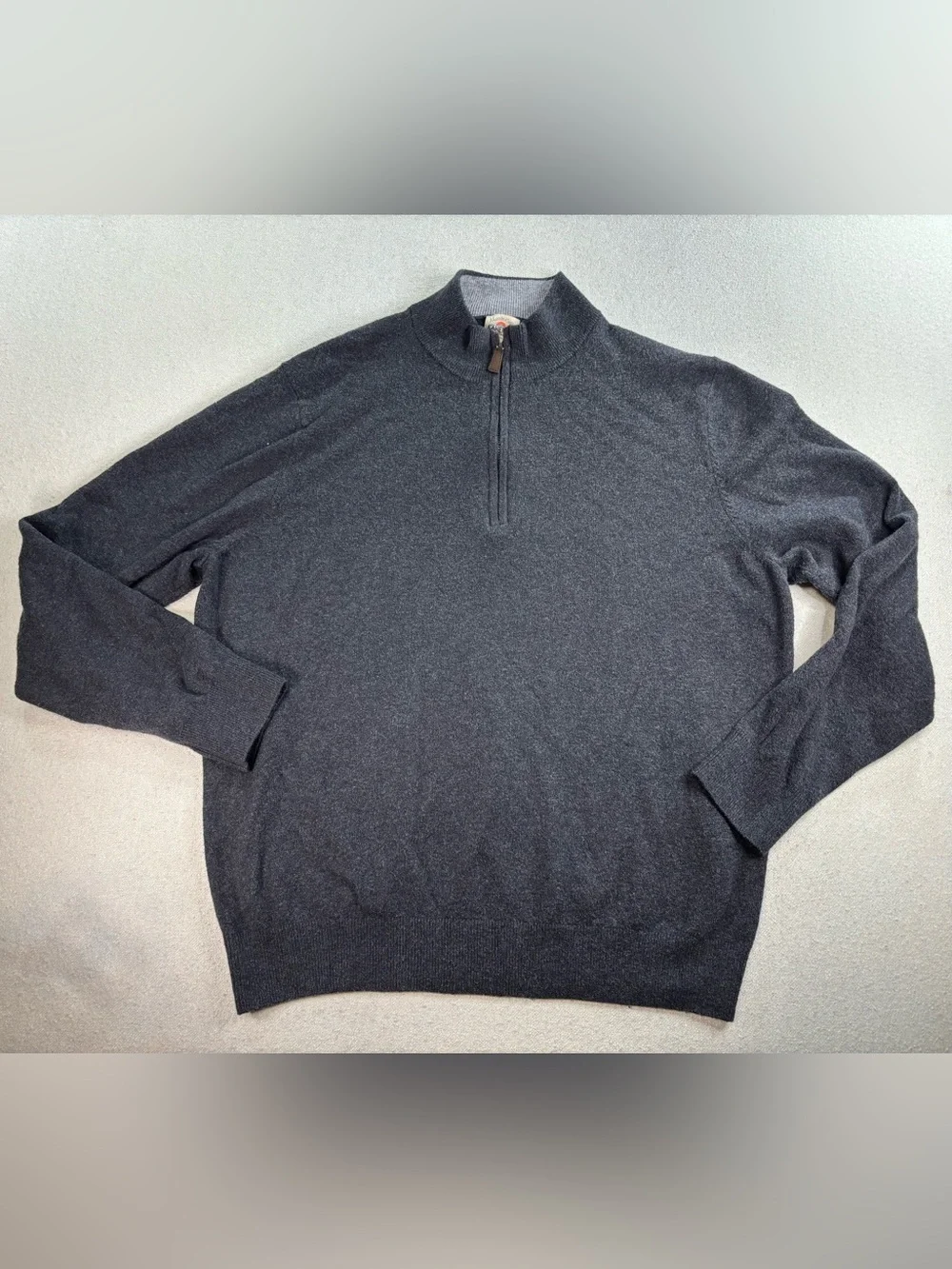 Faherty Brand Men’s XL Charcoal Gray Quarter Zip Knit Sweater Pullover Soft